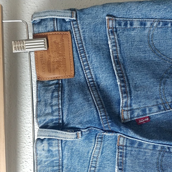 Levi's Ribcage Jeans - Picture 5 of 9